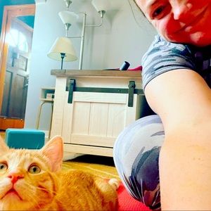 Meet your Posher, Mara